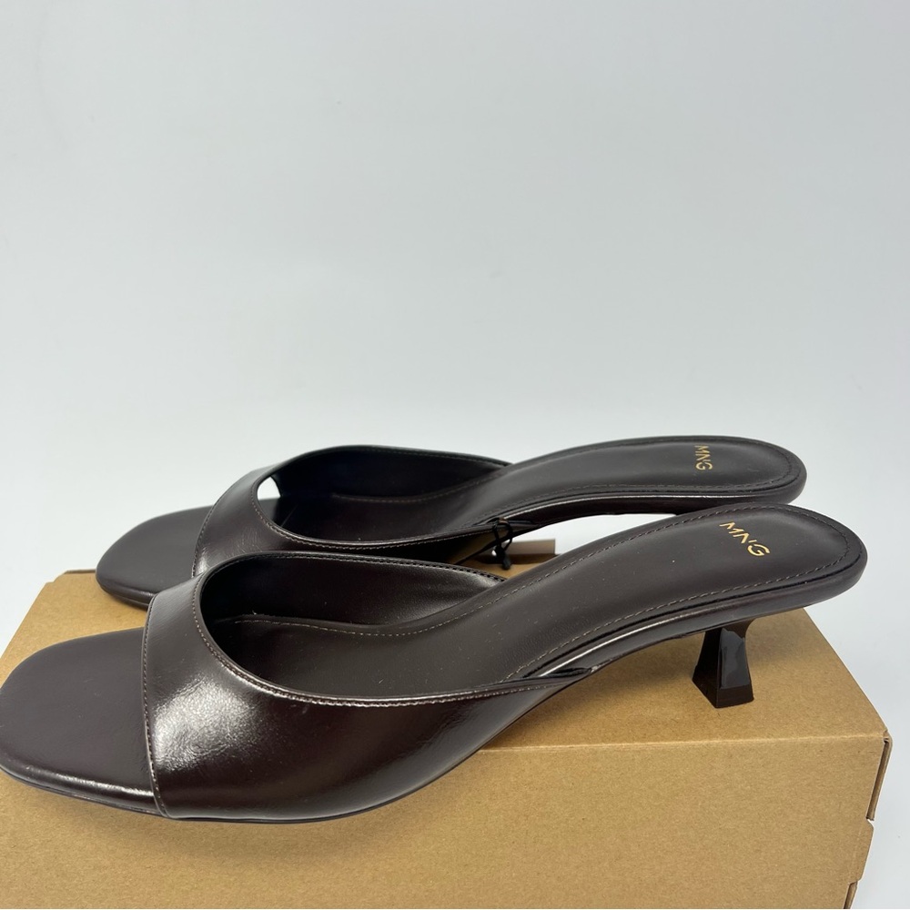 Mango Kitten Heeled Sandals
Size 9.5 - Picture 5 of 9